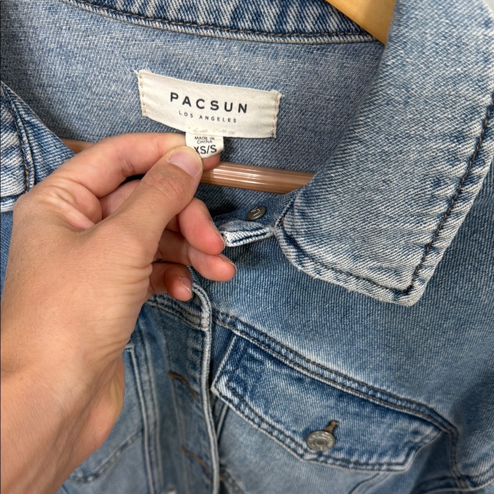 PacSun Light Blue Cropped Denim Jacket xs/s - Picture 5 of 5